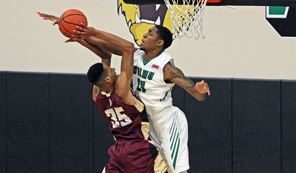 Copyright 2016; Wilmington University. All rights reserved. File photo of Taj Almon against Bloomsburg, taken by Frank Stallworth.