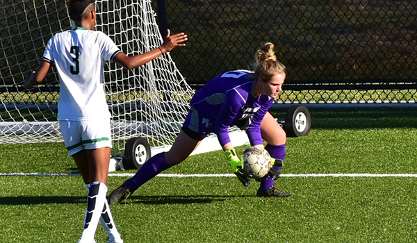 First Half Goal Stands as Wilmington Women’s Soccer Opens 2016 with 1-0 Victory at Roberts Wesleyan