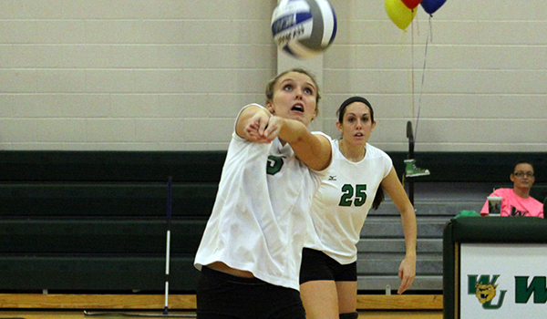 Five Players with Double Digit Digs Pace Wilmington Volleyball, 3-0, Past Post