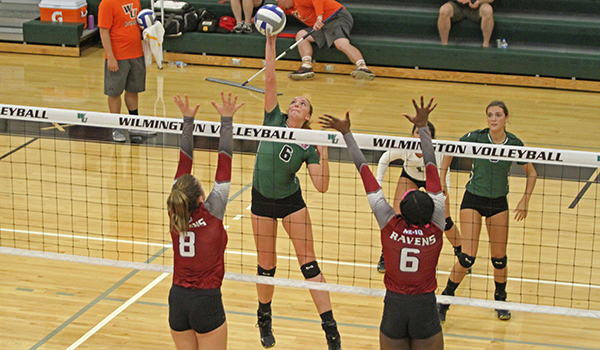 Wilmington Volleyball Opens CACC Play with 3-1 Victory at Felician