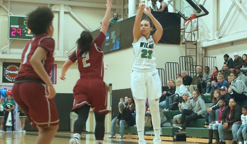 Copyright 2017; Wilmington University. All rights reserved. File photo of Macy Robinson who hit eight three-points at Nyack, taken by Frank Stallworth. December 17, 2017 vs. Lock Haven.
