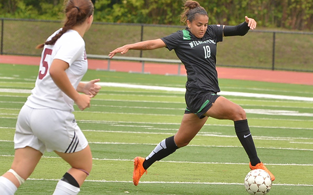 Holy Family’s First Half Sinks Wilmington Women’s Soccer, 4-2, in CACC Contest