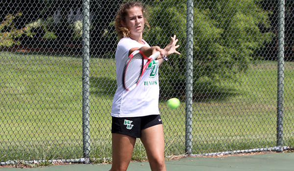 Women’s Tennis Sweeps Doubles en Route to 7-2 CACC Victory at Holy Family