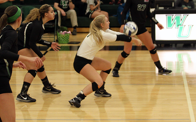 Holy Family Snaps Wilmington Volleyball’s Seven-Match Winning Streak with 3-1 CACC Victory